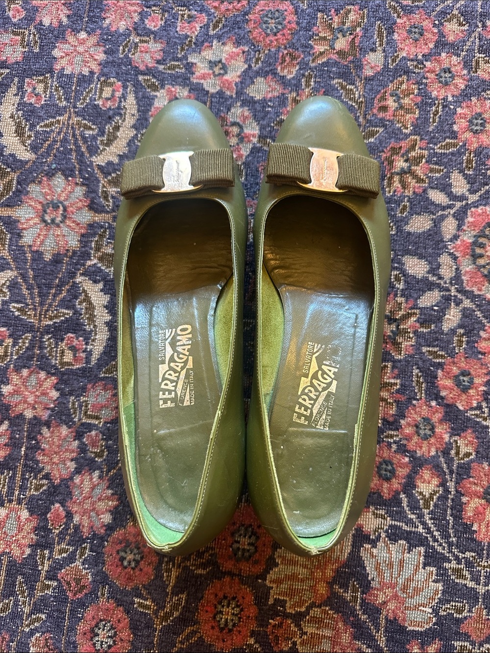 Salvatore Ferragamo Olive Green Vara Bow Leather Flats